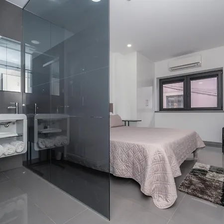 Ergosuites