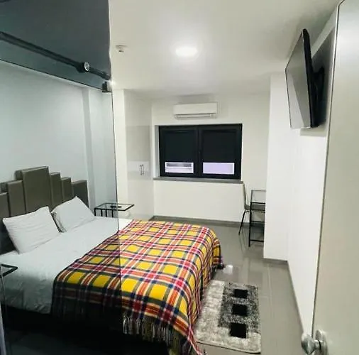 Ergosuites * フィゲイラ・ダ・フォズ