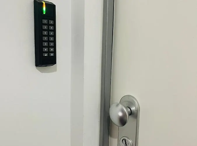 ホテル Ergosuites