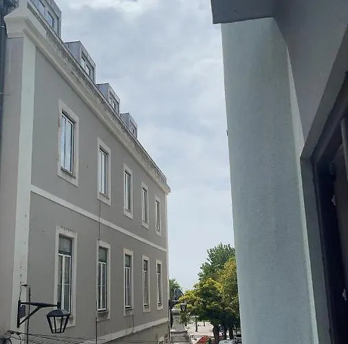 Ergosuites * フィゲイラ・ダ・フォズ